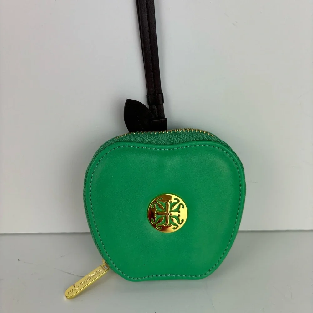 Rustic Cuff Girls stretch black bead bracelet & Erin Green Apple Wristlet